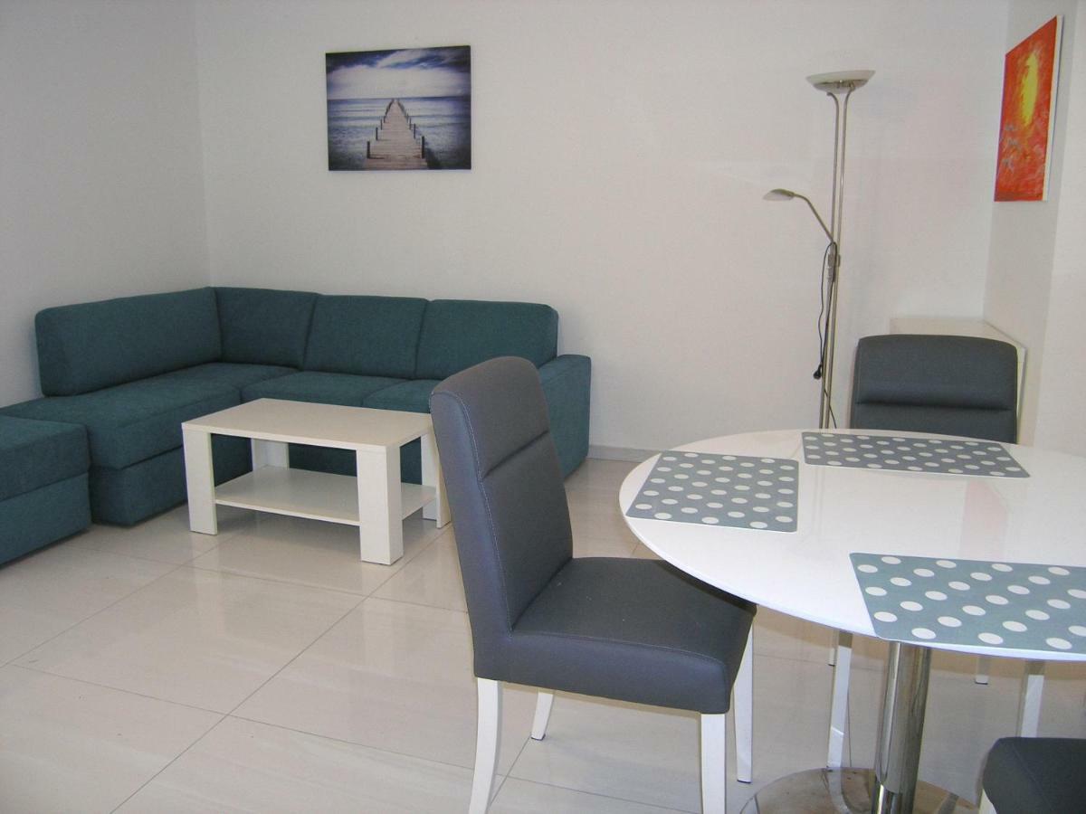 Apartments Sokolovic Krk Town Eksteriør billede