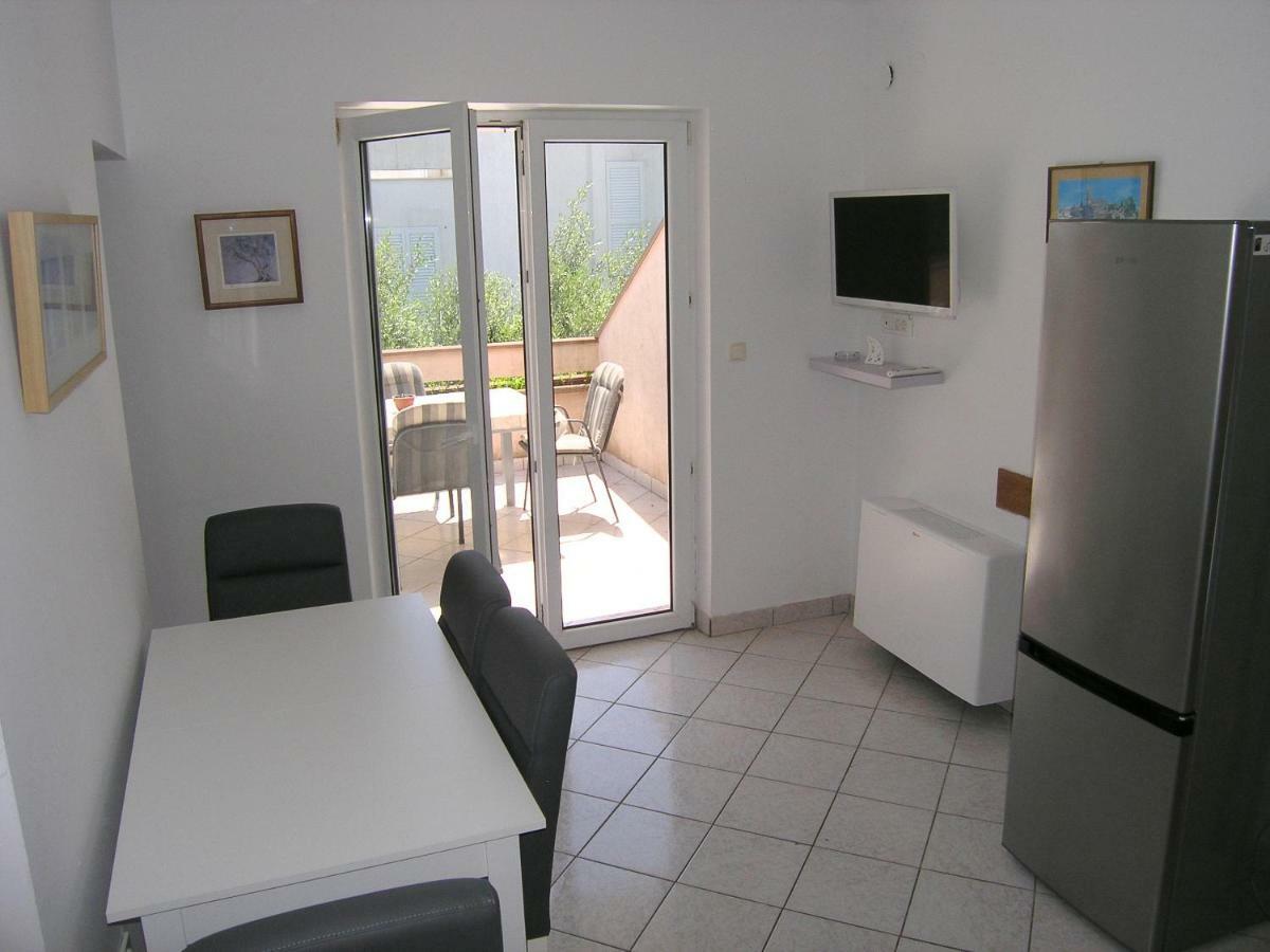 Apartments Sokolovic Krk Town Eksteriør billede